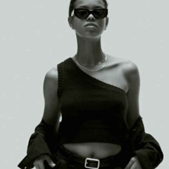 Madewell Textural-Knit One-Shoulder Sweater Tank - Size L - NWT - Picture 4 of 5